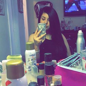 Meet your Posher, Jenni